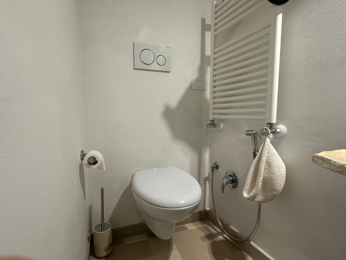 Arquati Room Остуни Екстериор снимка