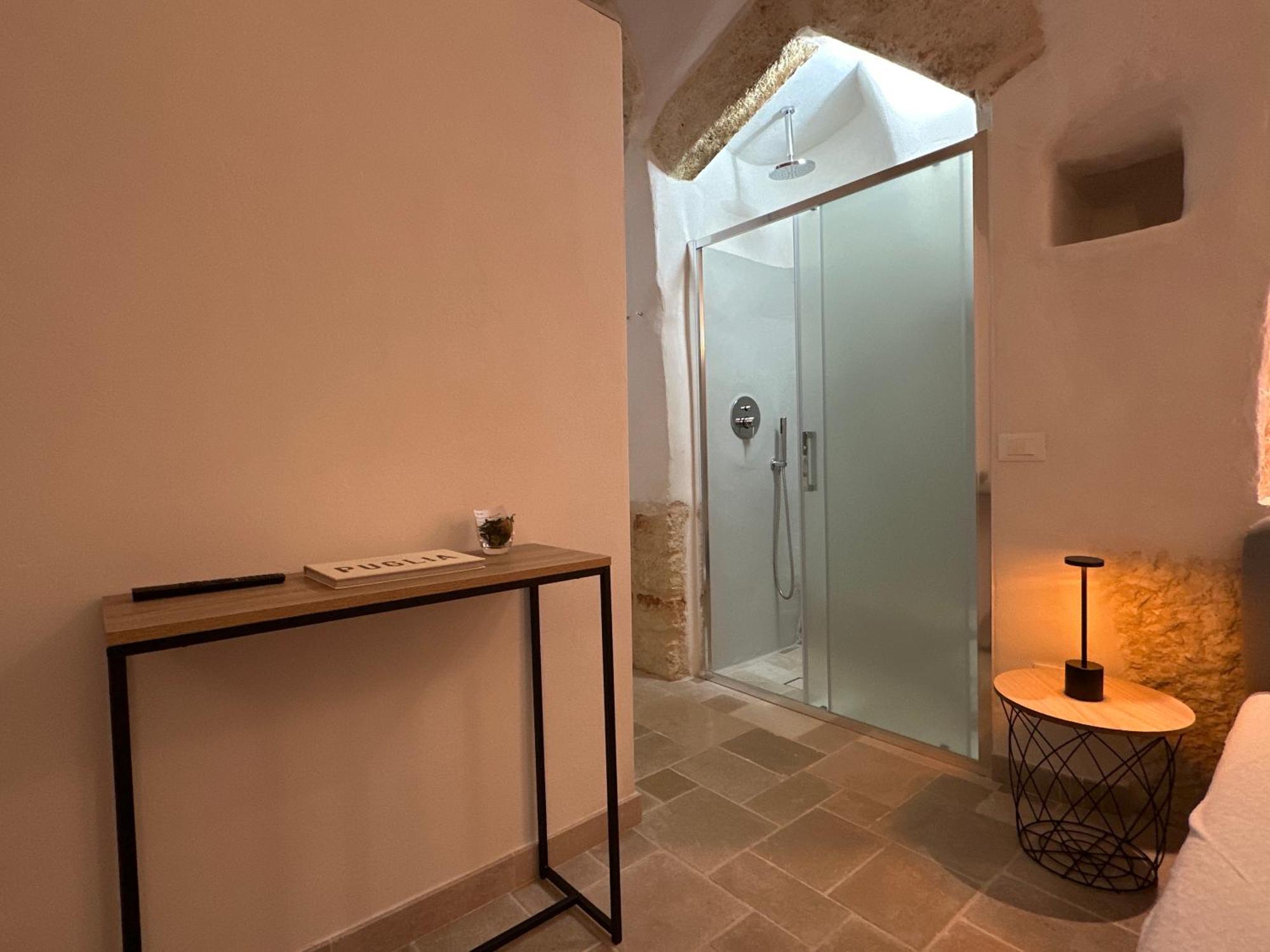 Arquati Room Остуни Екстериор снимка